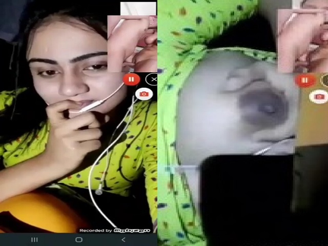Beautiful girl boobs show clip call viral